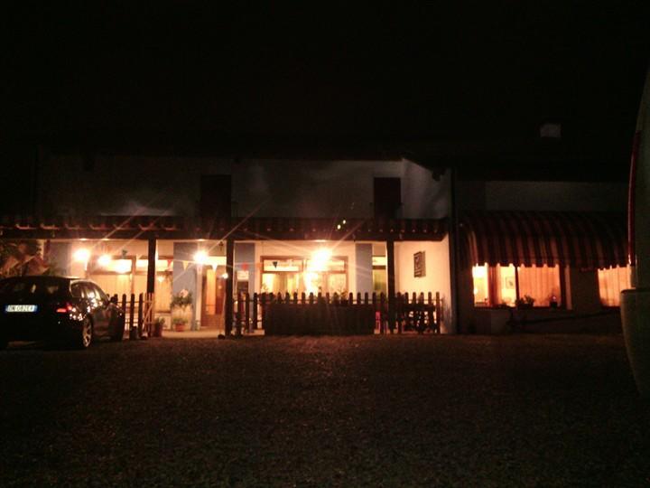 Agriturismo Il Podere Vedelago Con San Bernardo, Alpaca E Una Pentola Di Cose Da Scoprire Buitenkant foto